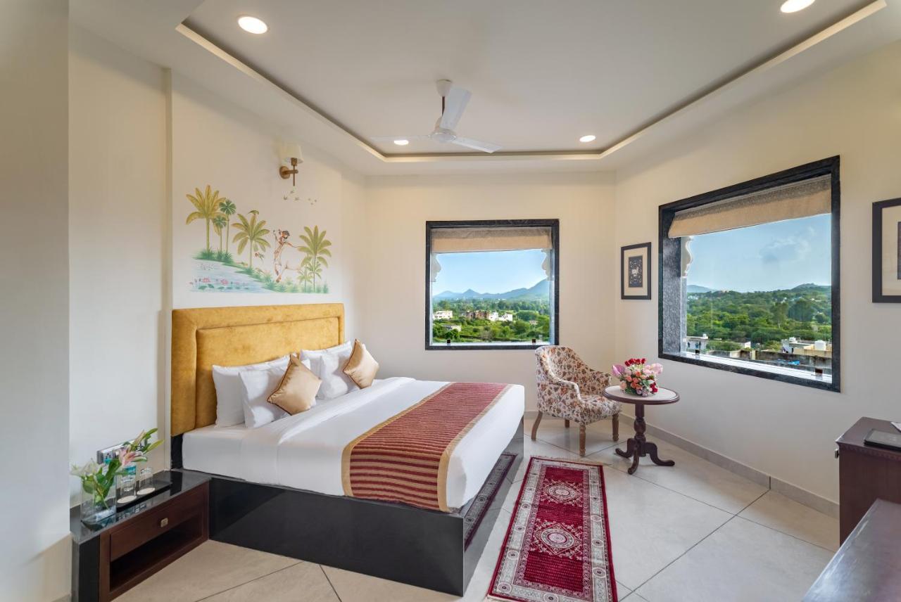 Traavista Aravali Mahal Hotel Udaipur Buitenkant foto